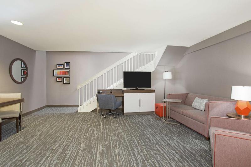 Hampton Inn & Suites Denver-Downtown - image 23
