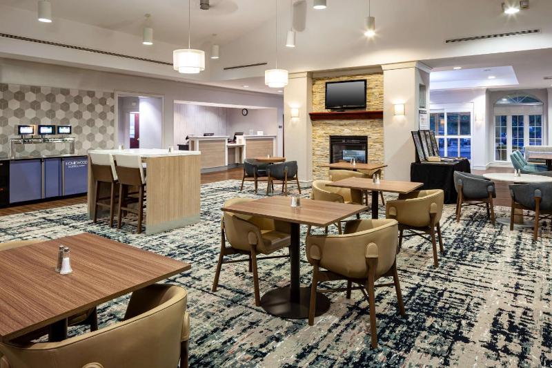 Homewood Suites By Hilton Jacksonville-South-St. Johns Ctr. - image 4