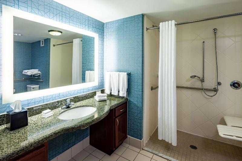 Homewood Suites By Hilton Jacksonville-South-St. Johns Ctr. - image 14