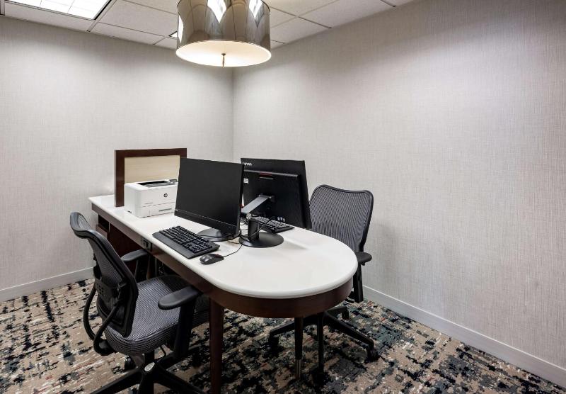 Homewood Suites By Hilton Jacksonville-South-St. Johns Ctr. - image 16
