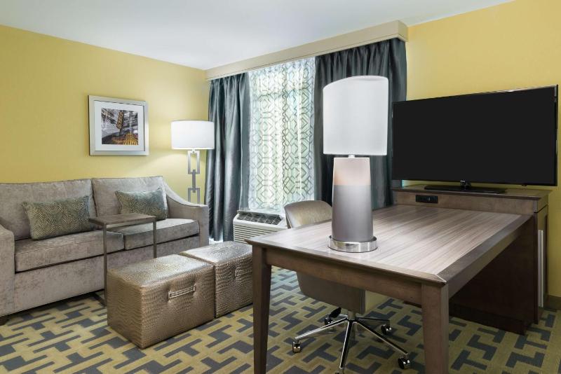 King Studio Suite - Non Smoking image 3