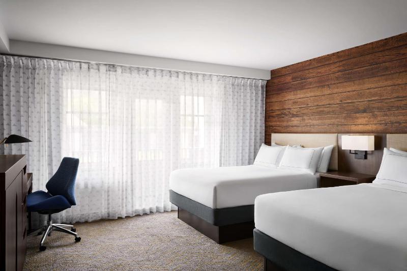Double Room with Two Double Beds image 1
