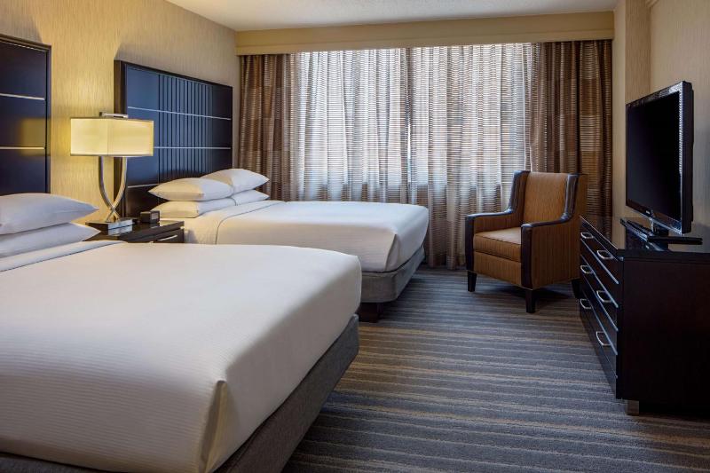 DoubleTree Suites By Hilton Minneapolis - image 16
