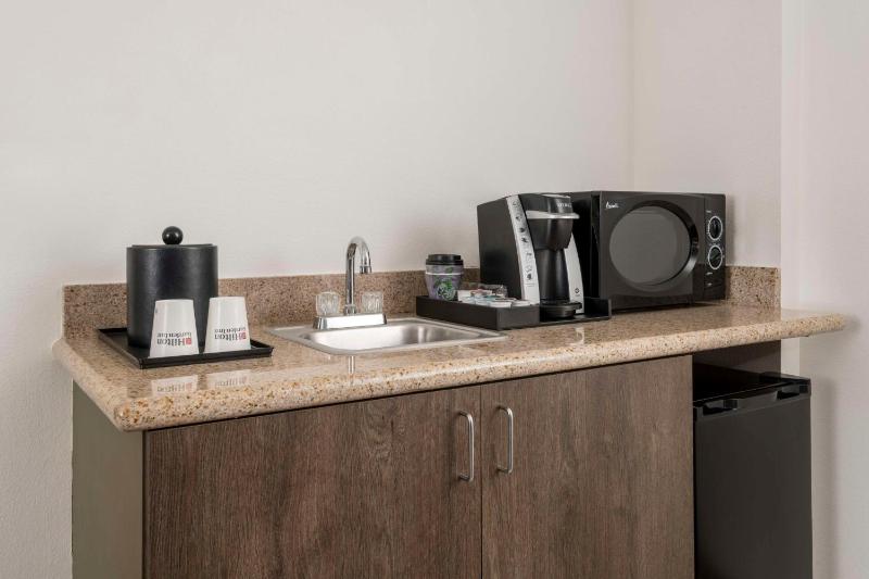 Hilton Garden Inn Scottsdale North/Perimeter Center - image 34