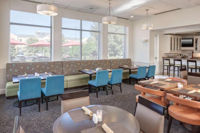 Hilton Garden Inn Savannah Airport - image 37