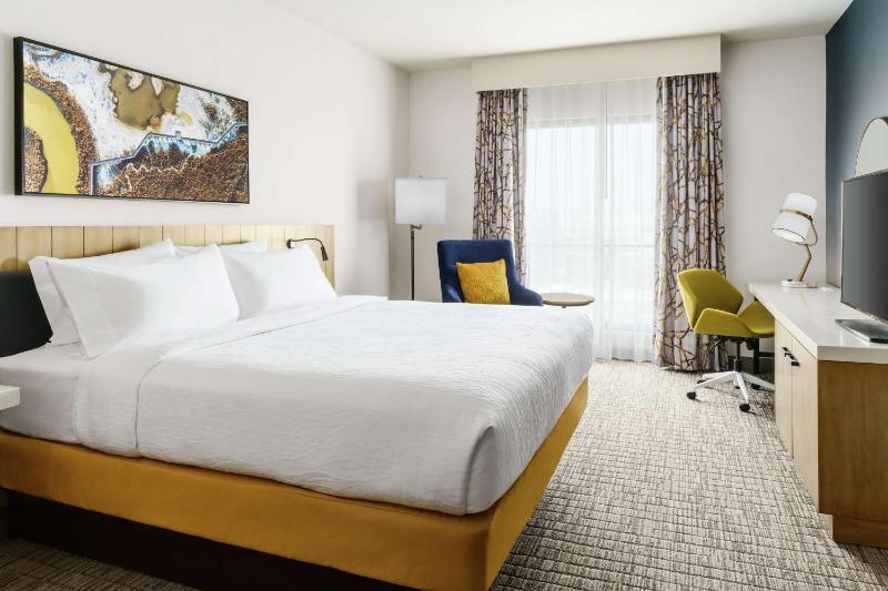 King Room image 3