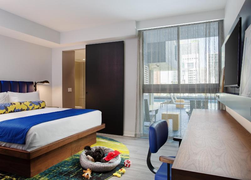 Standard Room image 3