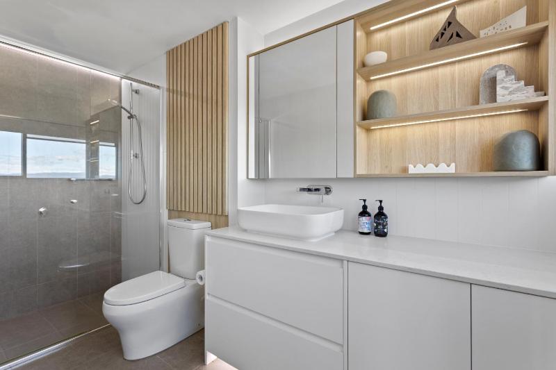 Burleigh Esplanade Apartments - image 14