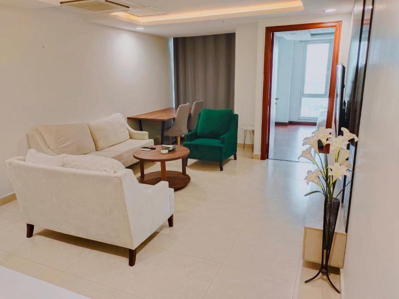 Luxury apartment in Gold Crest Mall 1 bed - image 5