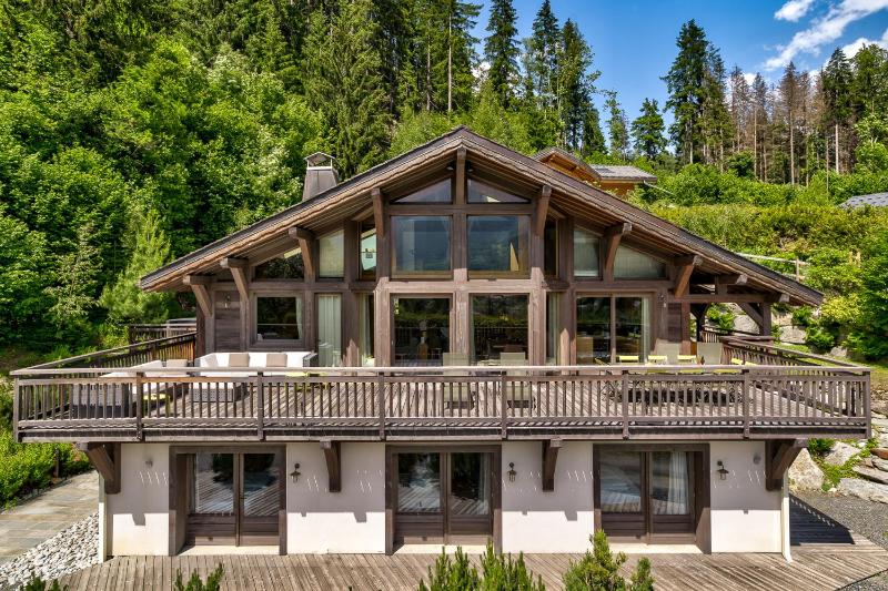 Chalet Le Favre Images