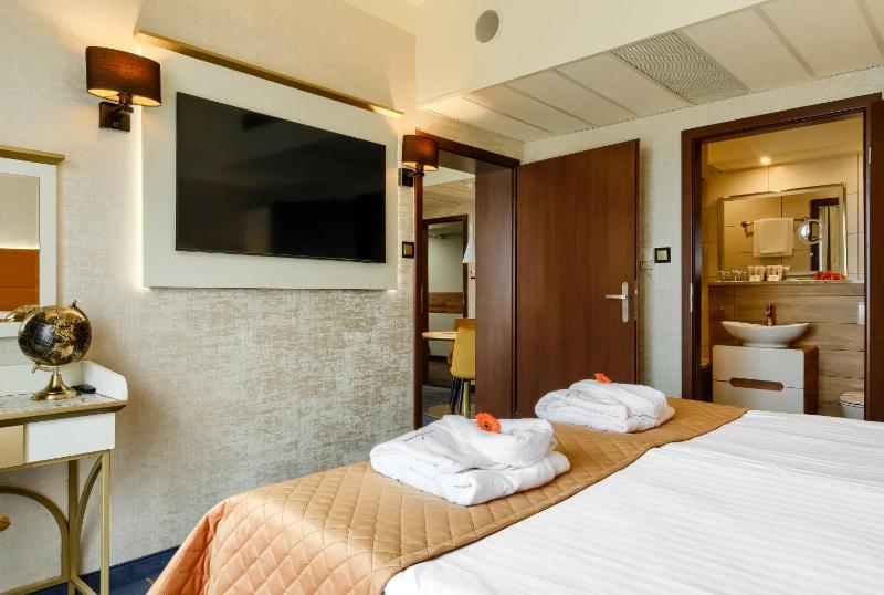 Junior Suite image 4