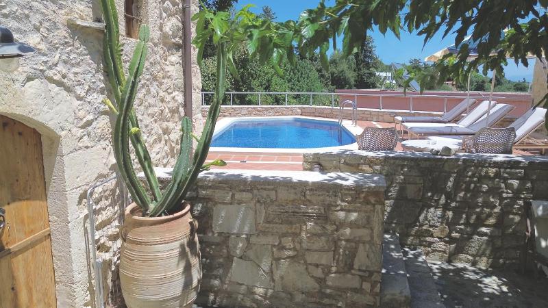 Four-Bedroom Villa with Private Pool image 1