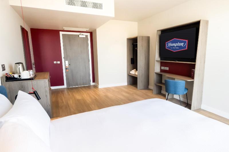 Hampton By Hilton Blackpool - image 11