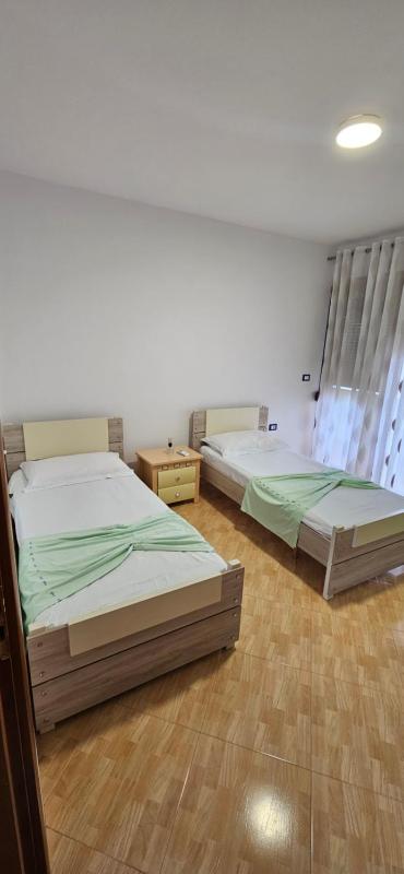 Zenuni Apartaments Vlora - image 14