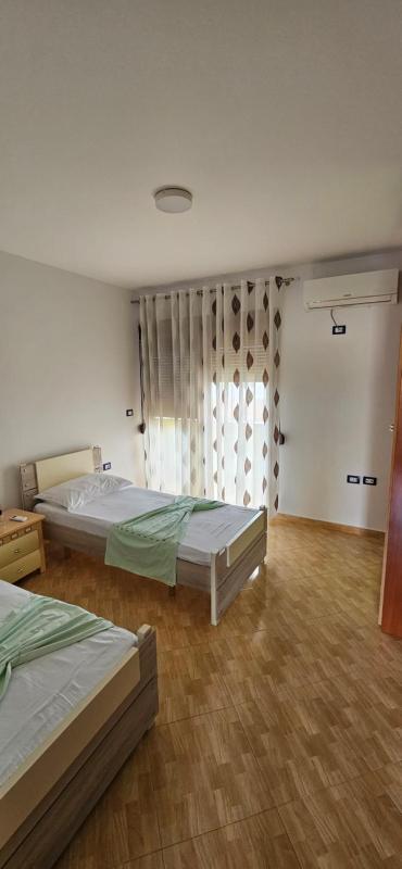 Zenuni Apartaments Vlora - image 6