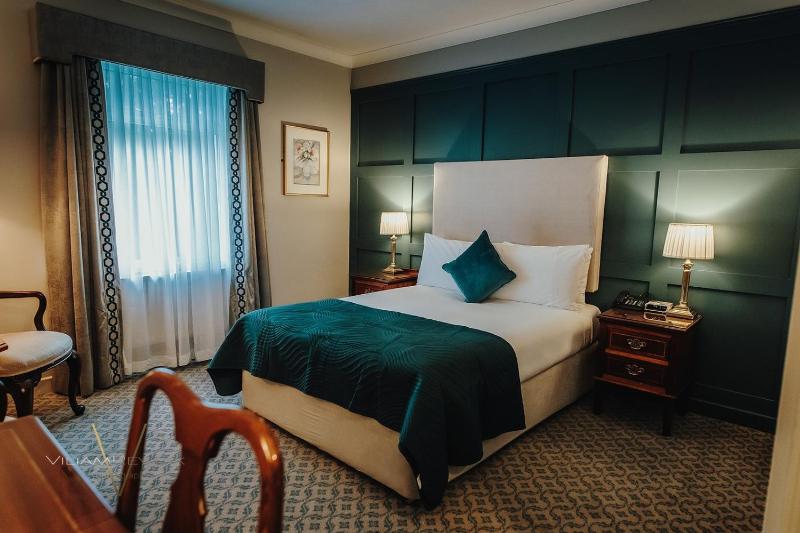 Double Room image 1