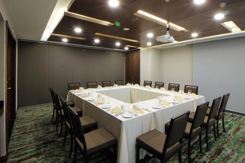Holiday Inn Monterrey Valle By IHG - image 40