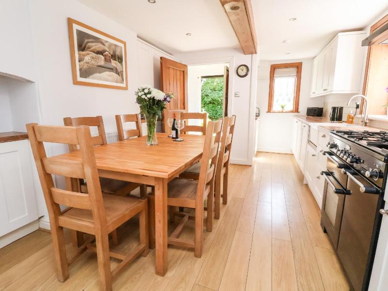 Jasmine Cottage - image 21
