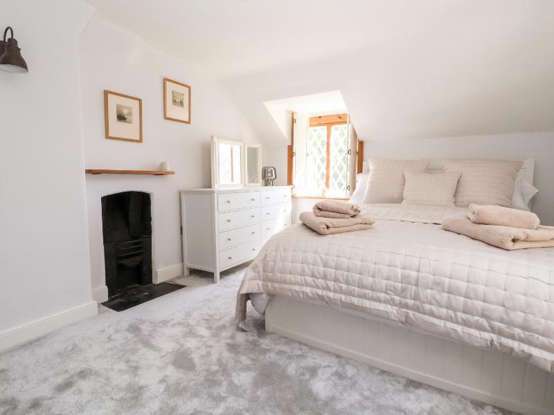 Jasmine Cottage - image 28