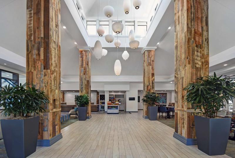 Hilton Garden Inn Houston/Galleria Area - image 10