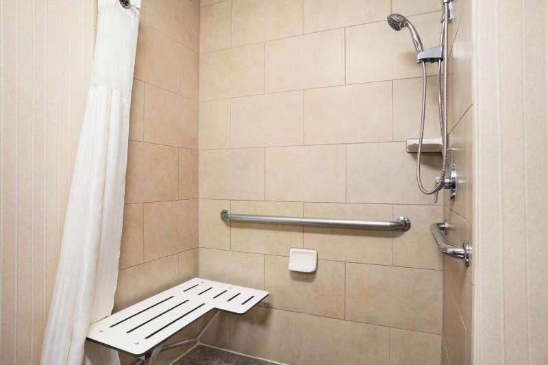 Double Room with Two Double Beds and Roll-In Shower - Disability Access/Non-Smoking image 2