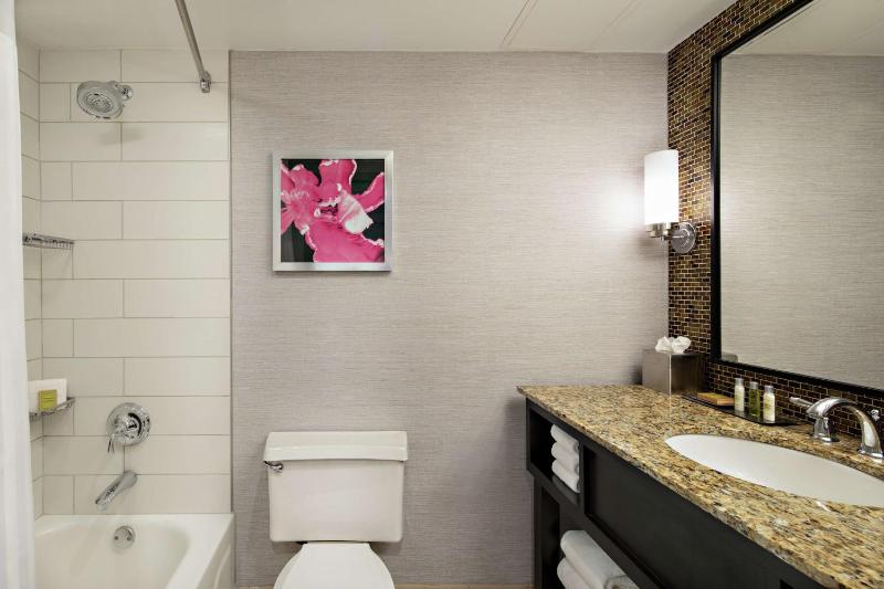 King Room image 4
