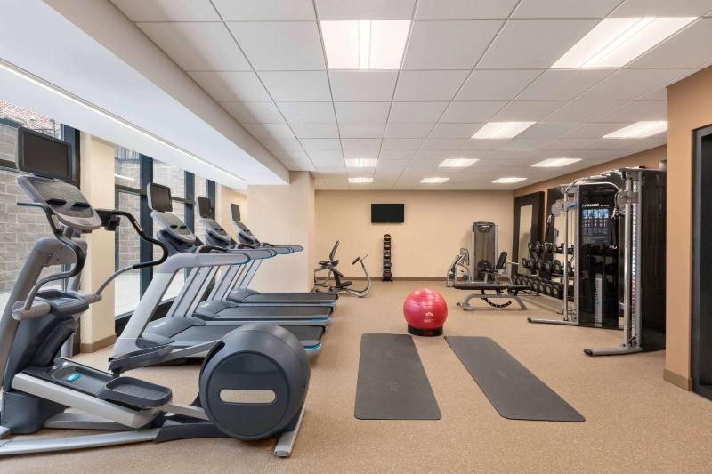 Homewood Suites by Hilton Washington DC Convention Center - image 11
