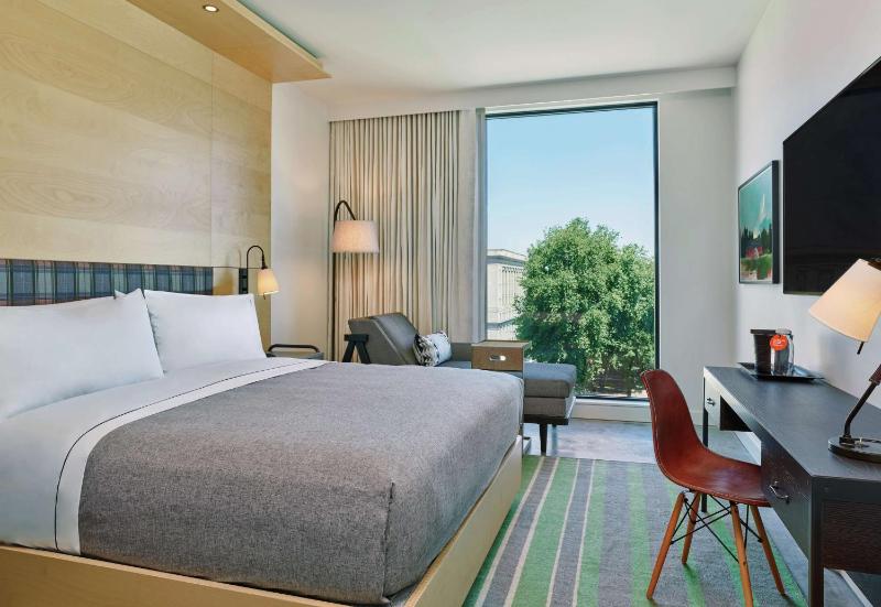 King Room image 1