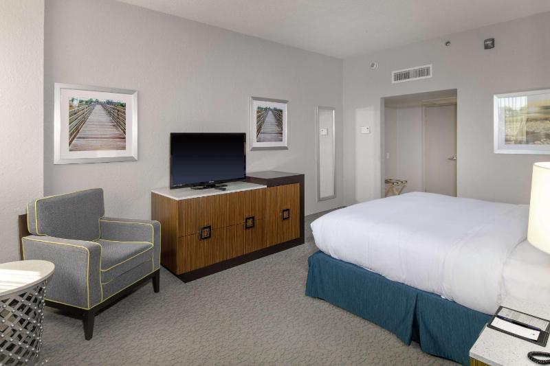 King Room image 2