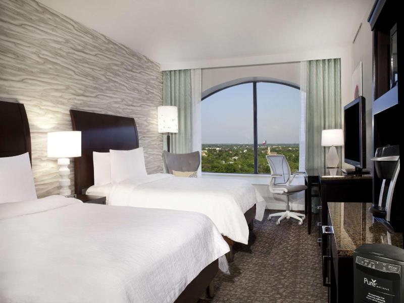 Hilton Garden Inn Austin Downtown - image 6