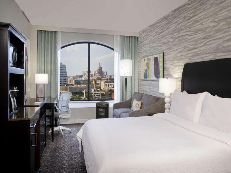 Hilton Garden Inn Austin Downtown - image 9