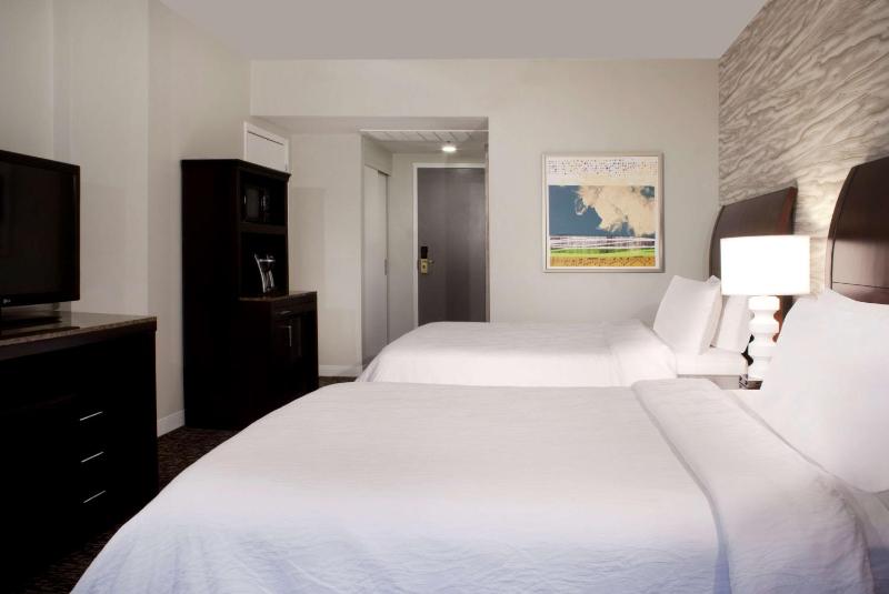 Queen Room with Two Queen Beds image 1