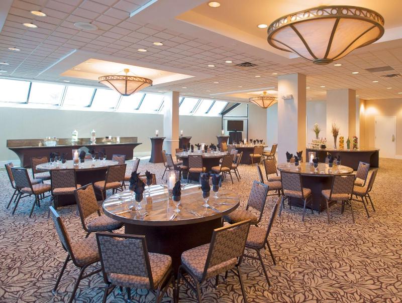 Hilton Minneapolis - St. Paul Airport - image 16