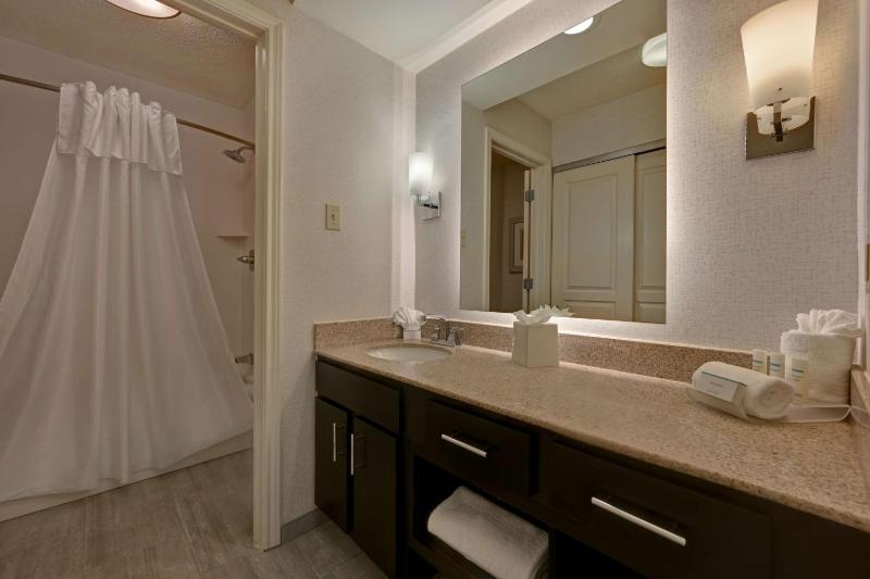 Double Master Suite - Non-Smoking  image 1