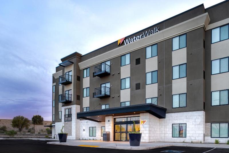 WaterWalk Extended Stay by Wyndham Tucson - image 35