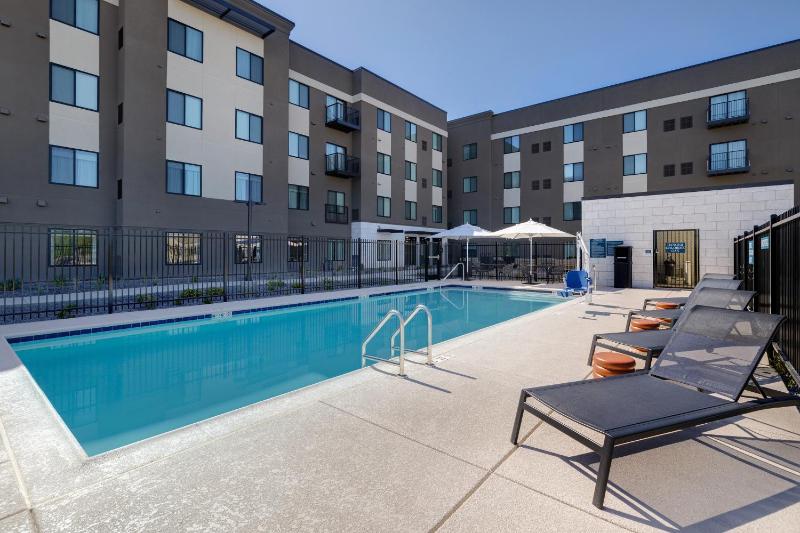 WaterWalk Extended Stay by Wyndham Tucson - image 32
