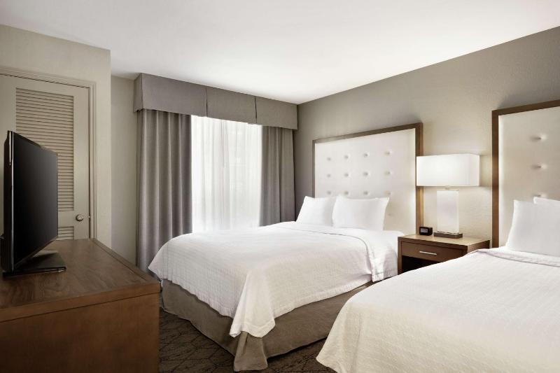 Homewood Suites by Hilton Portland Airport - image 6
