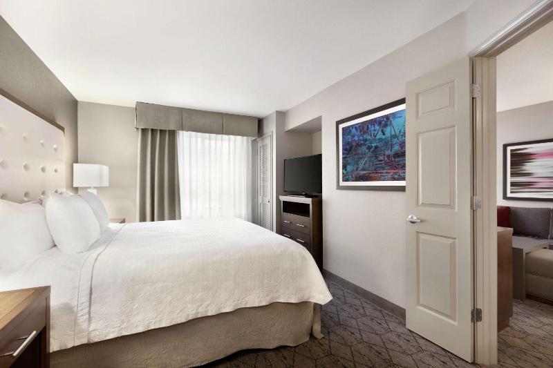 Homewood Suites by Hilton Portland Airport - image 31