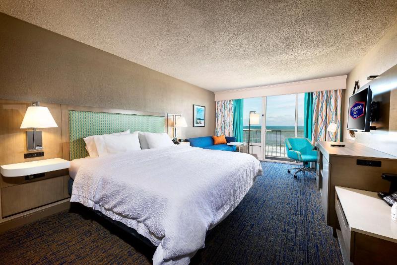 Hampton Inn Virginia Beach-Oceanfront North - image 32