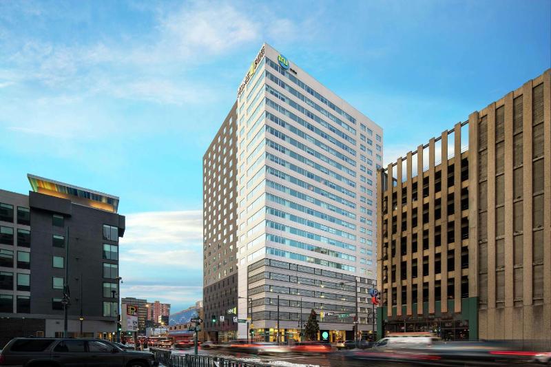 Home2 Suites by Hilton Denver Downtown Convention Center - image 1