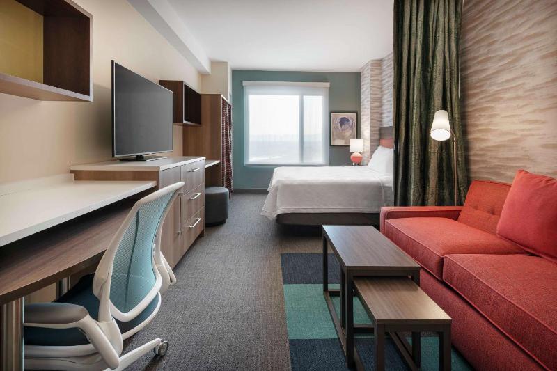 Home2 Suites by Hilton Denver Downtown Convention Center - image 13