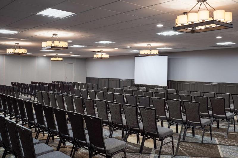Embassy Suites By Hilton Austin - Central - image 6