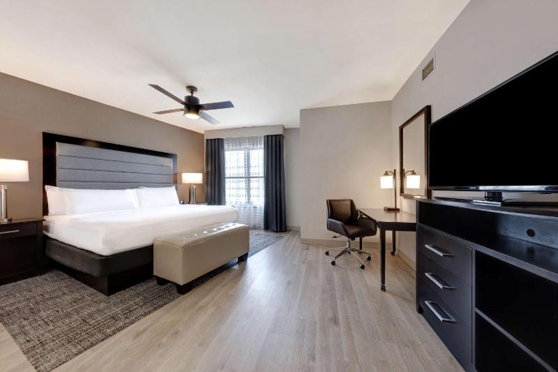 Two-Bedroom Suite - Non-Smoking image 2