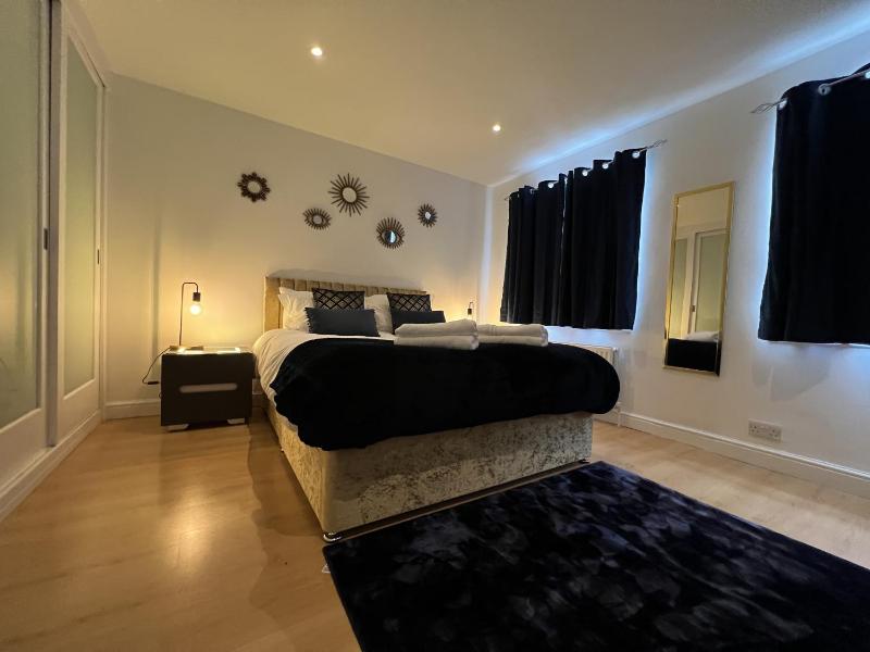 Princess Victoria Hideaway - image 7
