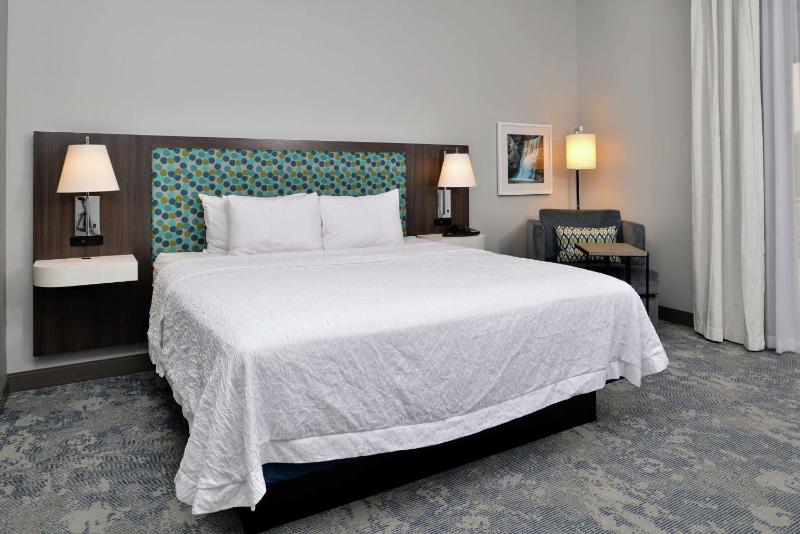 King Room image 4