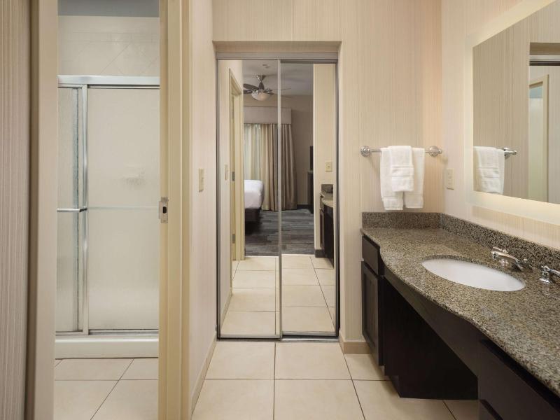 King Studio Suite - Non-Smoking image 2