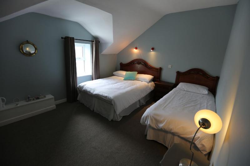 Triple Room image 3