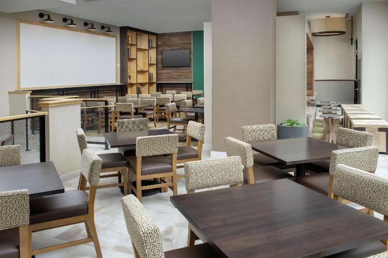 Homewood Suites by Hilton Austin Downtown - image 11