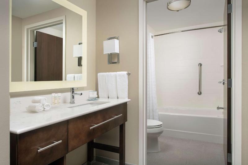Homewood Suites by Hilton Austin Downtown - image 39