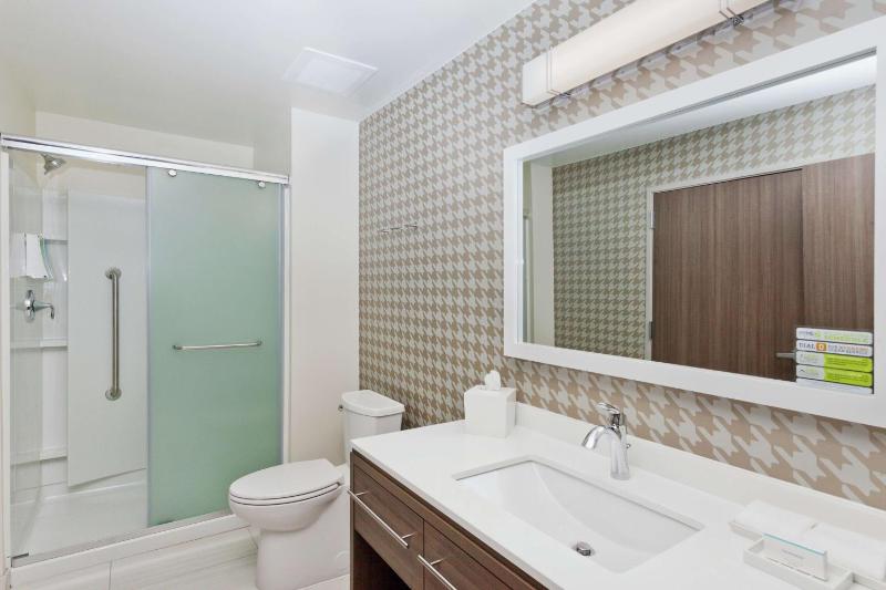 King Studio Suite - Non-Smoking image 2